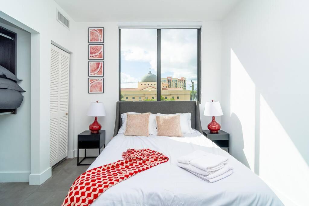 King Bed 2b 1ba Oasis Minutes To Brickell 6 Guests Miami